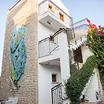Orcey Hotel 3*