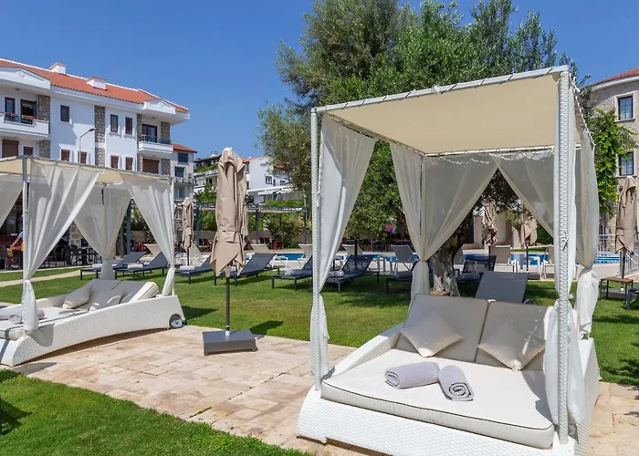 Orcey Hotell 3*